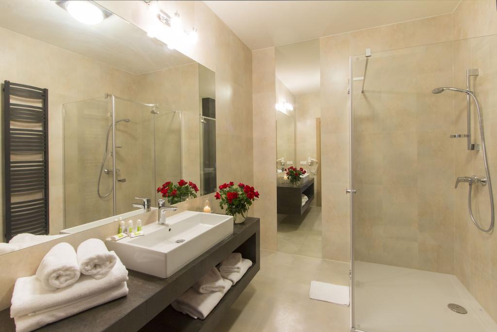 Hotel Notabene Swidnik  Phòng bức ảnh