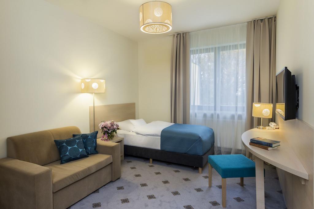 Hotel Notabene Swidnik  Ngoại thất bức ảnh